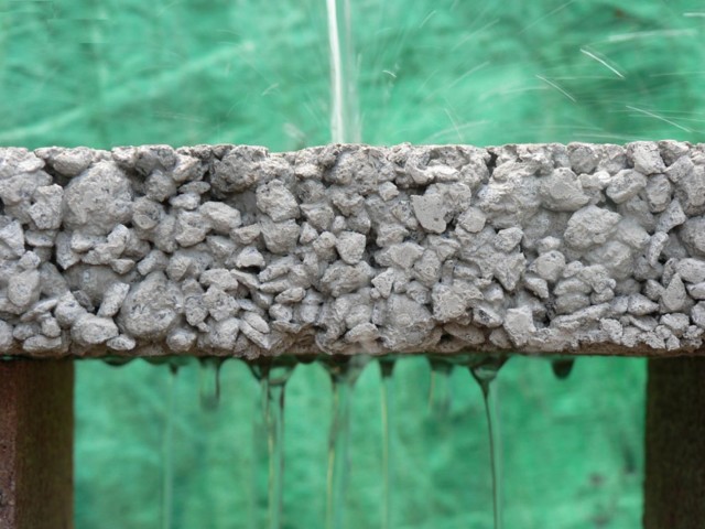 Какие факторы влияют на водонепроницаемость бетона? 